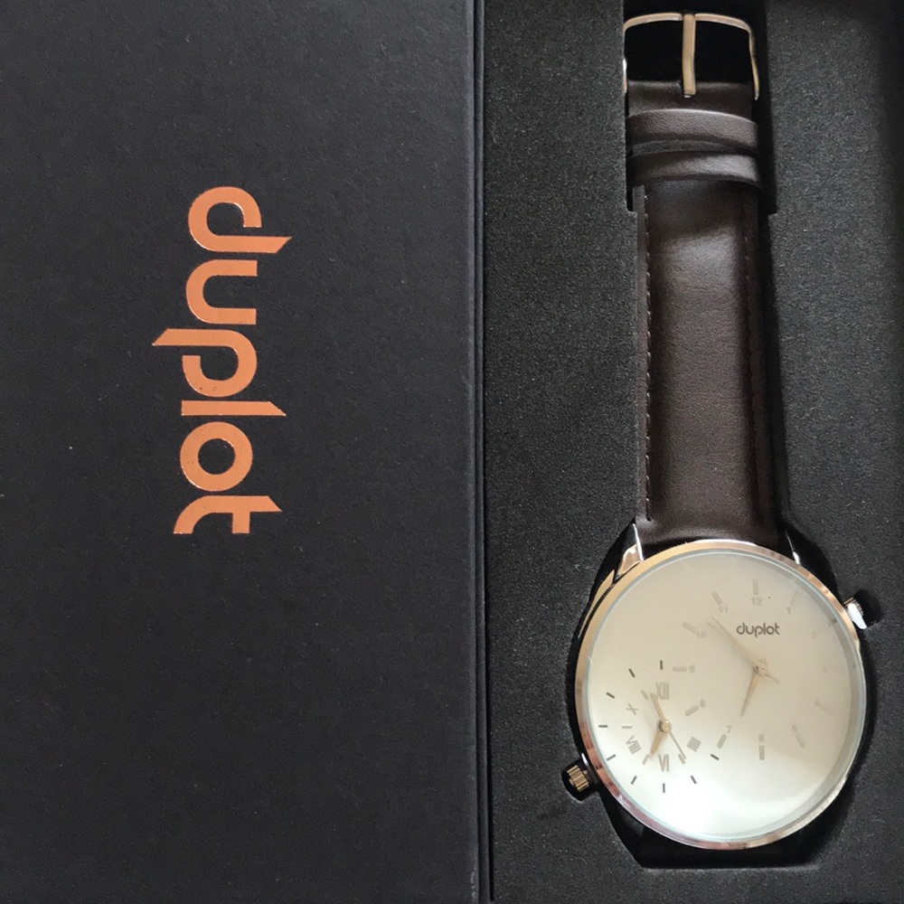 NIB Women’s watch with brown band